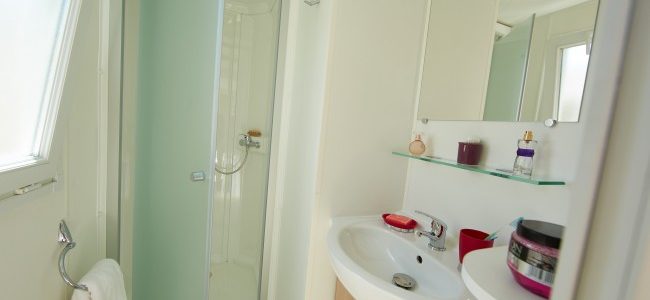 Shower_room